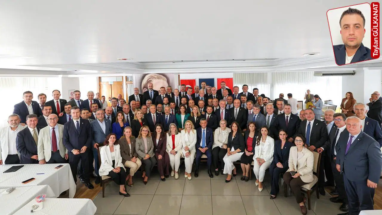 Özgür Özel liderliğindeki YENİ Parti tüzük ve programını açıkladı: Atatürk ilkeleri merkezde