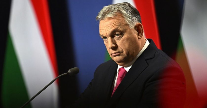 Avrupa Parlamentosu'nun 120 üyesi Viktor Orban'ın veto yetkisinin kaldırılması çağrısında bulundu