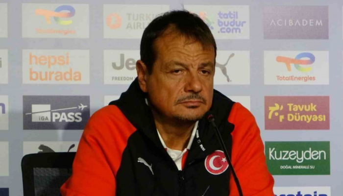 Ergin Ataman, Macaristan galibiyeti sonrası: “Milli takımda oynamak isteyen her iyi oyuncuya”