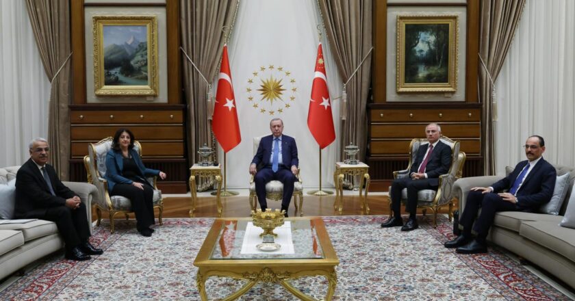 Cumhurbaşkanı Erdoğan DEM Parti heyetini kabul etti