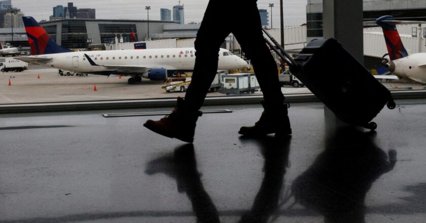 ABD 40 havalimanında kapasiteyi yüzde 10 azaltacak