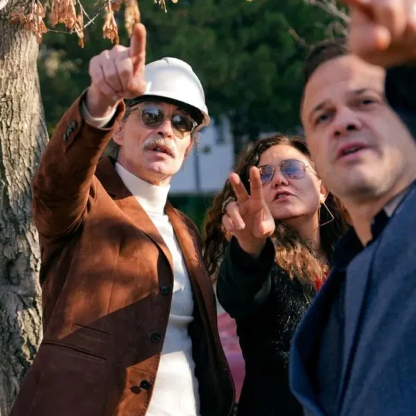 Başkan Beşikçioğlu, Yunus Emre Kültür Merkezi Projelerini İnceledi