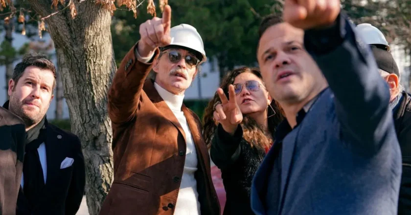 Başkan Beşikçioğlu, Yunus Emre Kültür Merkezi Projelerini İnceledi